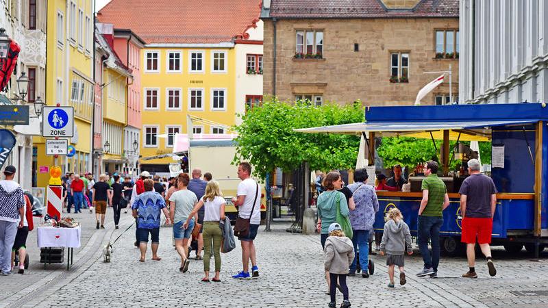 Corona-Krise: Stadt Ansbach unterstützt Gastro und Schausteller 