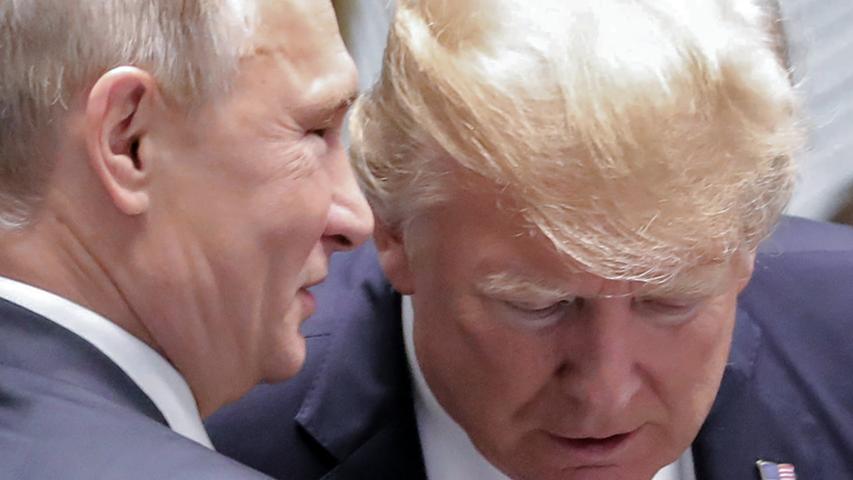 Das Verhältnis wiederum zwischen Putin und Donald Trump, dem aktuellen US-Präsidenten, soll von vielen Höhen und Tiefen geprägt sein - mal gibt es warme Worte für den anderen, dann wieder geht es kühler zu.