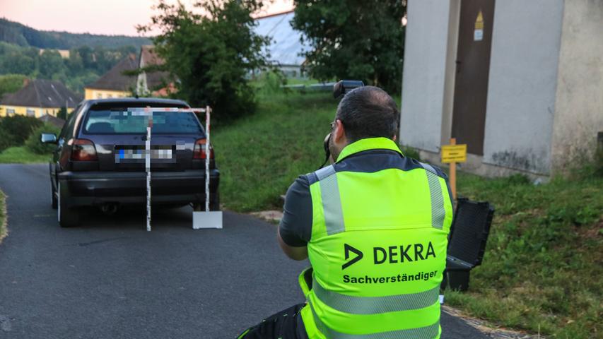Verfolgungsjagd in Franken: Mann jagt schwangere Ex-Freundin mit Auto