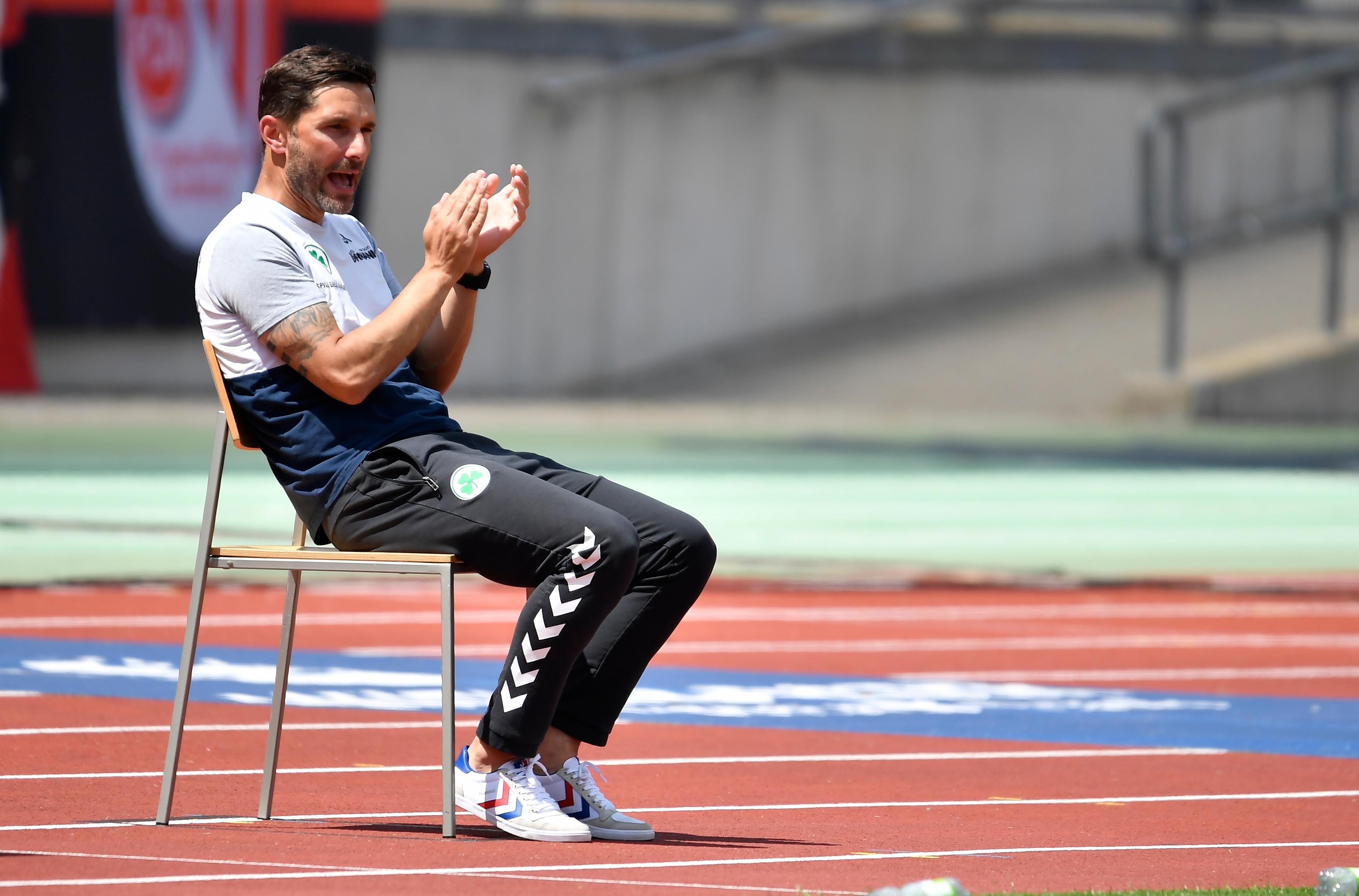 ein geiler verein kleeblatt coach leitl zieht bilanz sport nordbayern