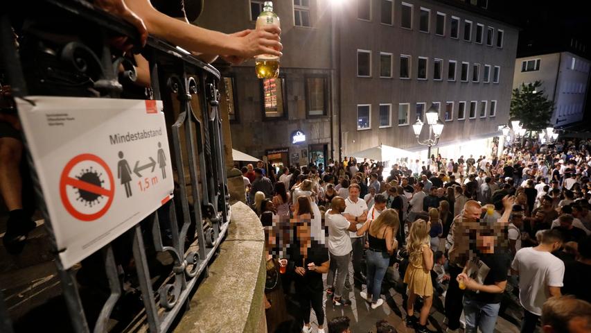 Trotz Corona: Erneut Menschen-Auflauf in Nürnberger Innenstadt 