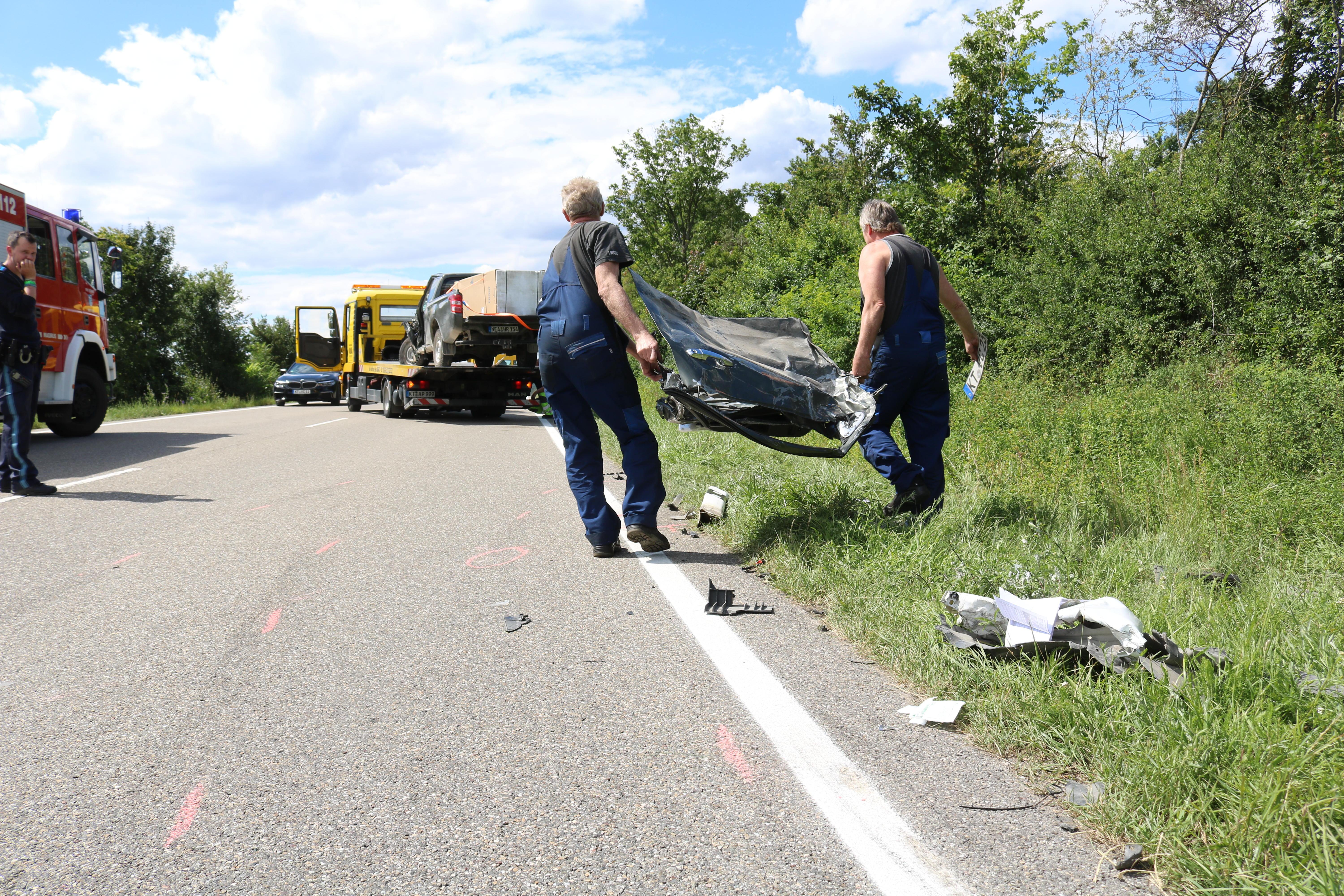 Fünf Verletzte Bei Schwerem Unfall Auf B8