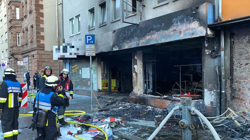 Explosion in Südstadt: Gebäudefront komplett zerstört