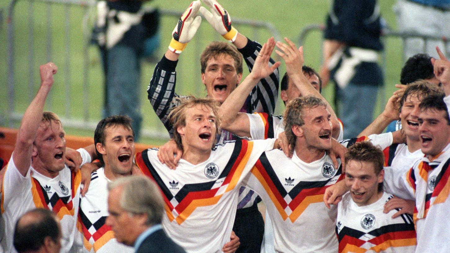 Mit 1:0 bezwang die deutsche Nationalmannschaft um Torschützen Andreas Brehme bei der WM 1990 Argentinien.