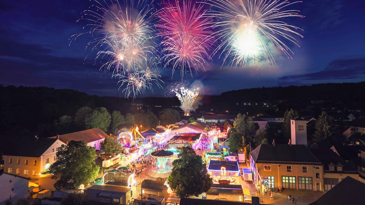 Corona-Pause im 93. Jahr: So war´s früher auf dem Treuchtlinger Volksfest Corona-Pause im 93. Jahr: So war´s früher auf dem Treuchtlinger Volksfest
