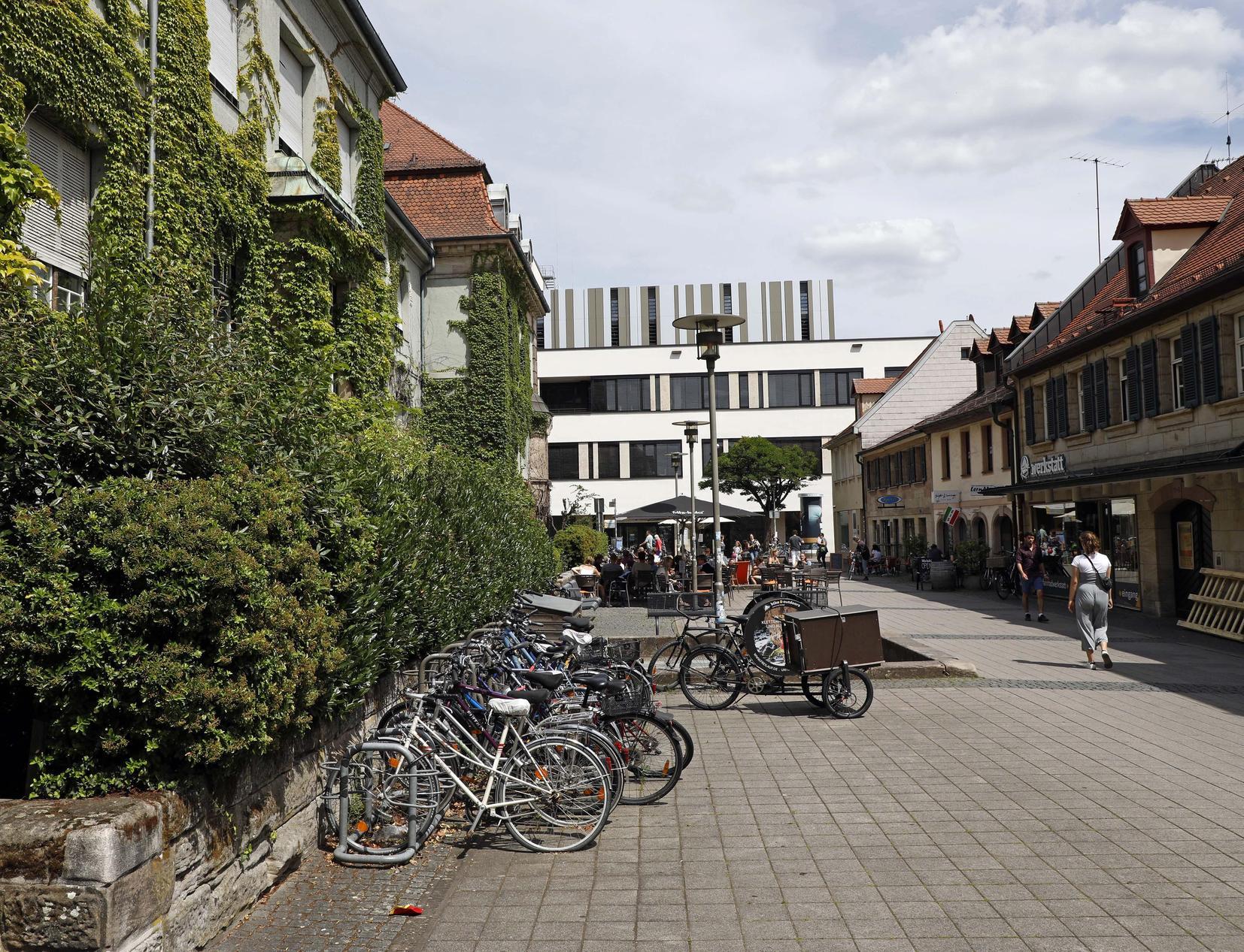 Erlangen: Gymnasium Fridericianum Wird 275 | Nordbayern