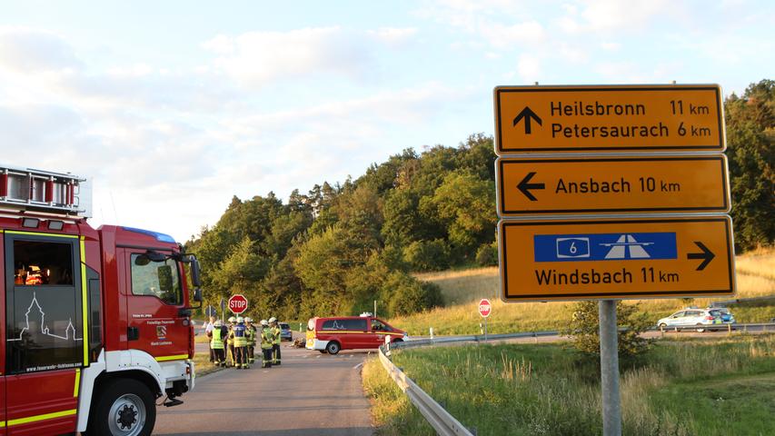 Unfall bei Lichtenau: Motorradfahrer stirbt - Sohn wird verletzt