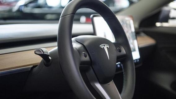 Trotz Katastrophenfall Viele Tummeln Sich Auf Nurnbergs Platzen