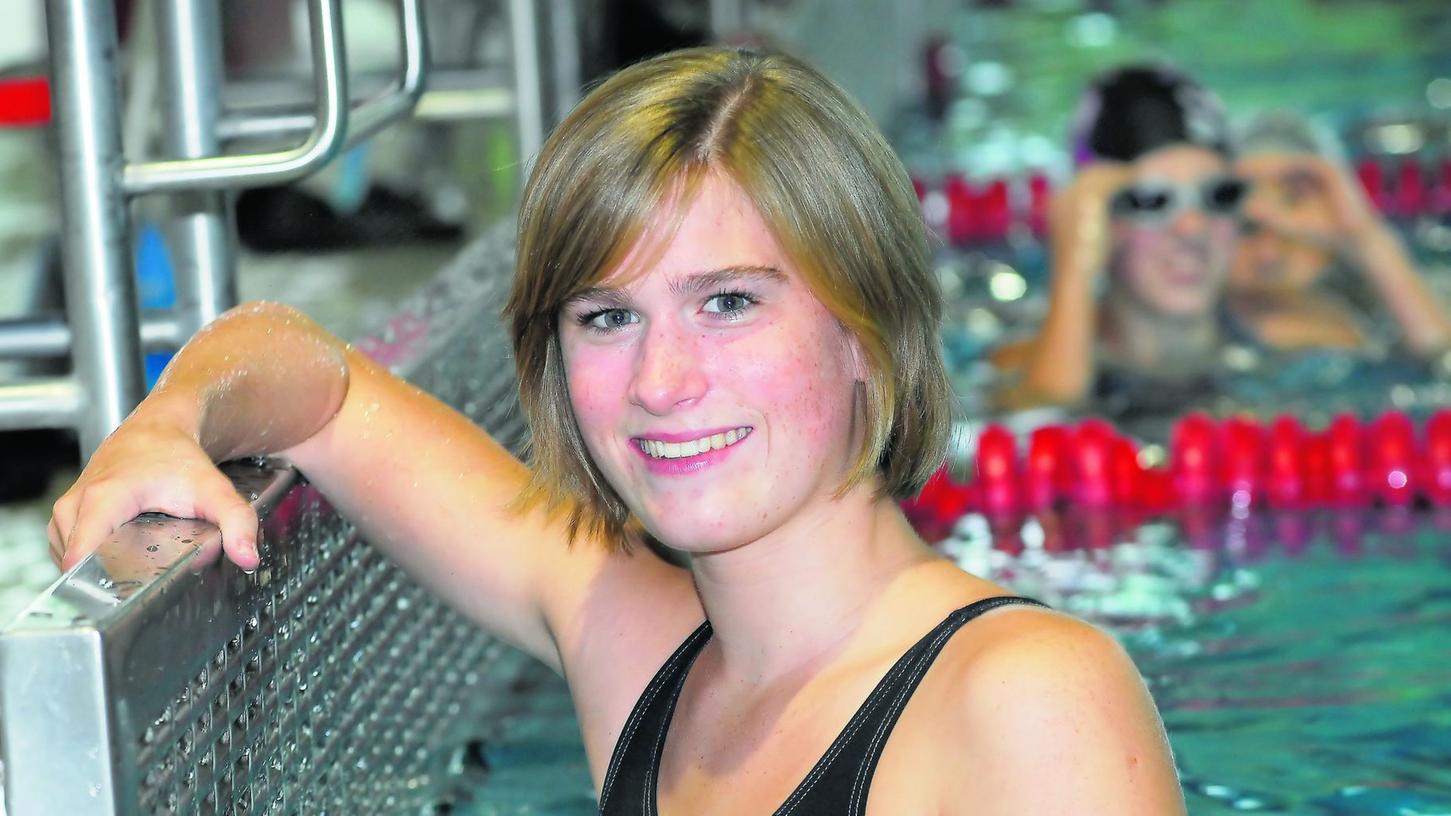 Der Einsatz von Hannah Brinkmann in Dortmund ist ungewiss. Rückenprobleme bremsen die SSG-Schwimmerin.