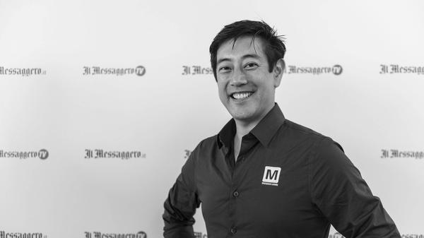 Film-Modellbauer und Schauspieler Grant Imahara erlag letztlich einem Aneurysma. Er starb im Alter von 49 Jahren.