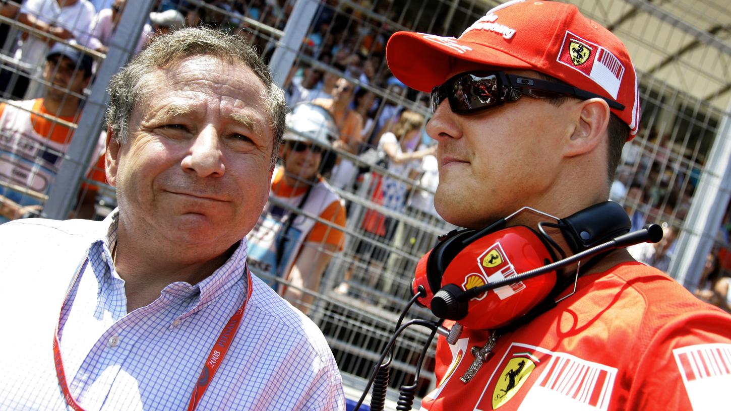 Jean Todt besuchte seinen Freund Michael Schumacher in dessen Wohnsitz - und hofft auf dessen Comeback in der Öffentlichkeit.
Jean Todt besuchte seinen Freund Michael Schumacher in dessen Wohnsitz - und hofft auf dessen Comeback in der Öffentlichkeit.