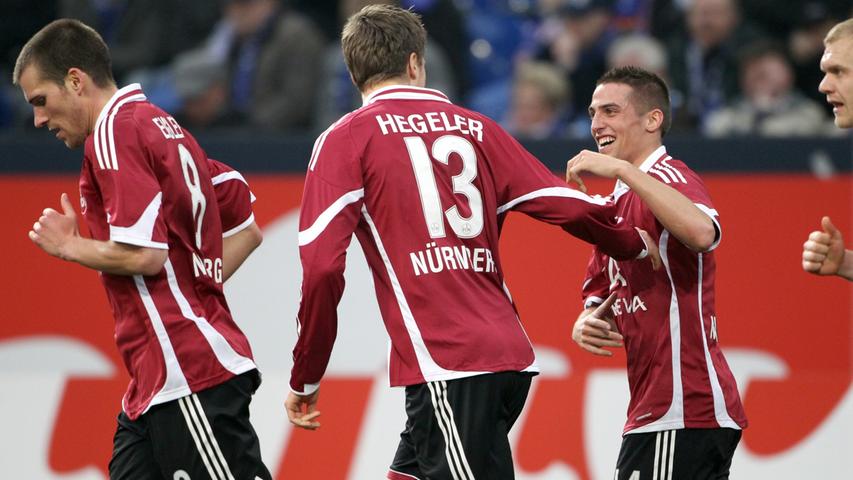 Christian Eigler, Torschütze Jens Hegeler und Robert Mak hatten - im Gegensatz dazu - gute Laune. Der Führungstreffer der Leverkusener Leihgabe war ihr drittes Tor in der aktuellen Spielzeit.