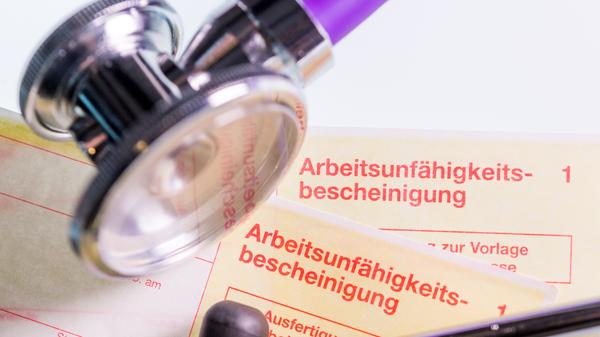 Urteil: Anspruch auf Krankengeld besteht trotz verspätetem Attest