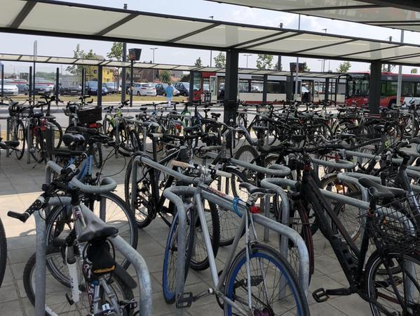 Auch die Fahrradstation am Wegfeld wird stark genutzt.
