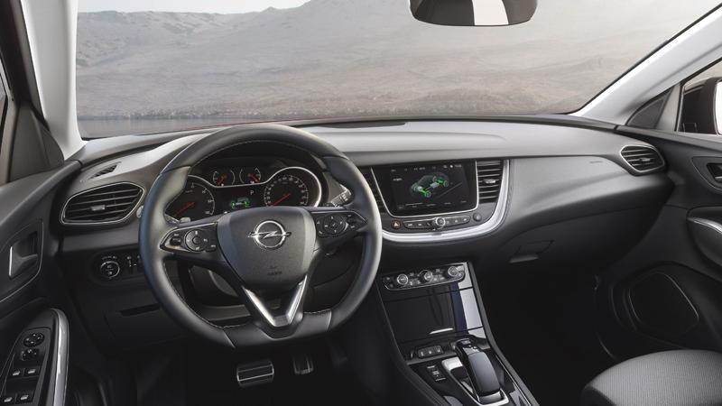 Opel Grandland X Hybrid4: Fährt mit Strom und Sprit