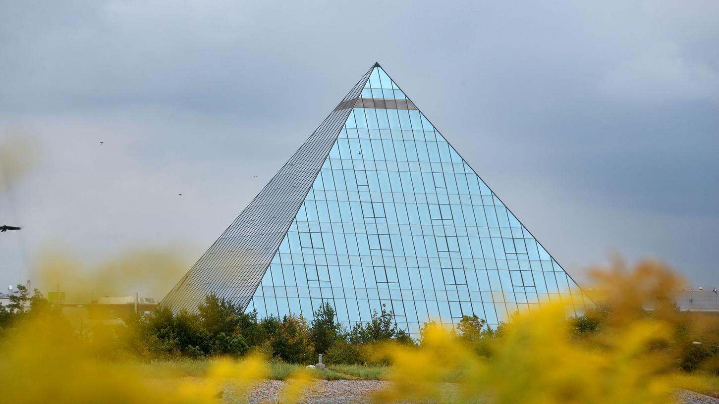 Pyremide Keine Gäste mehr in der Pyramide: Fürther Hotels