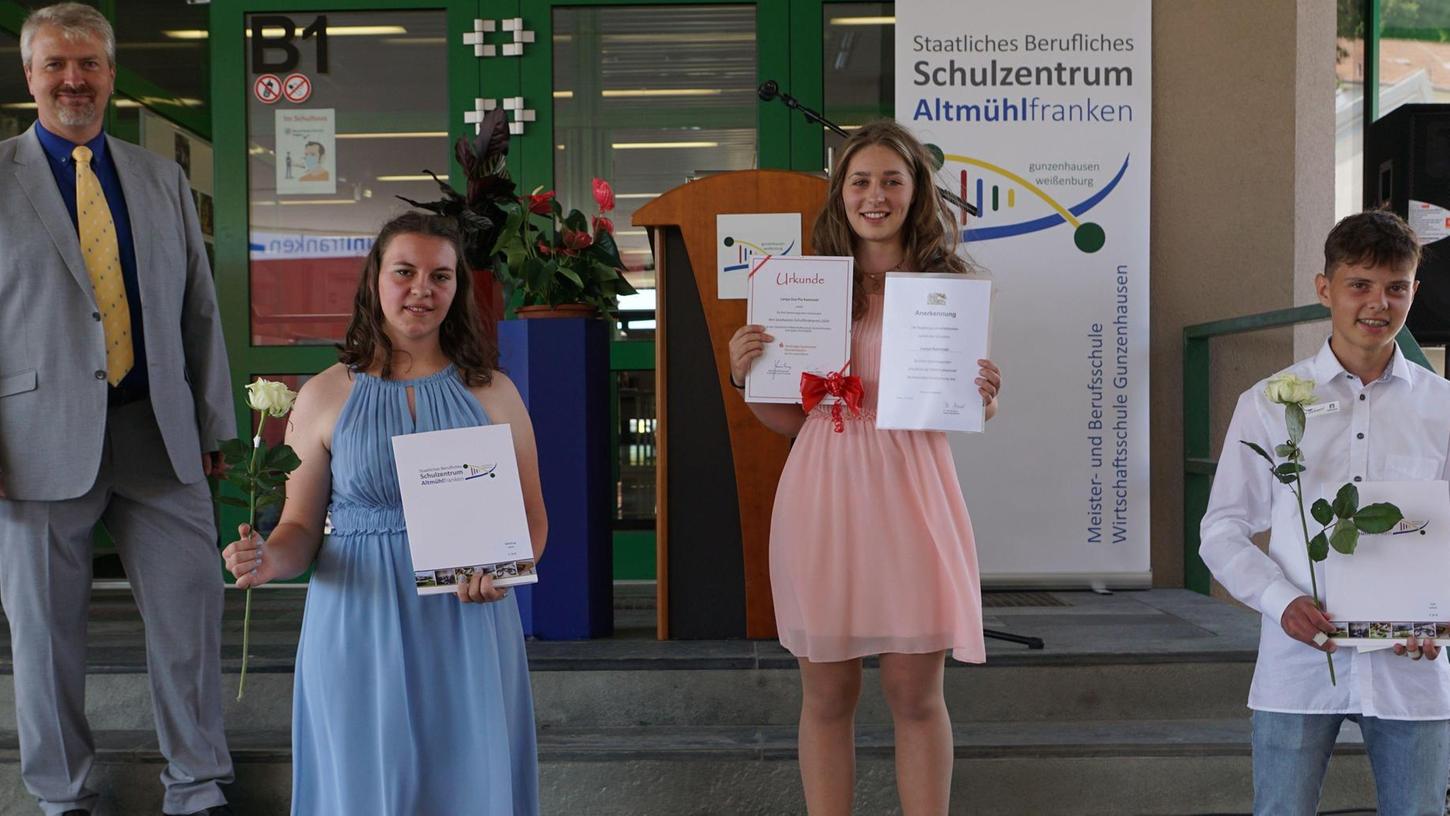 Gunzenhausen: Staatspreis für Wirtschaftsschülerin