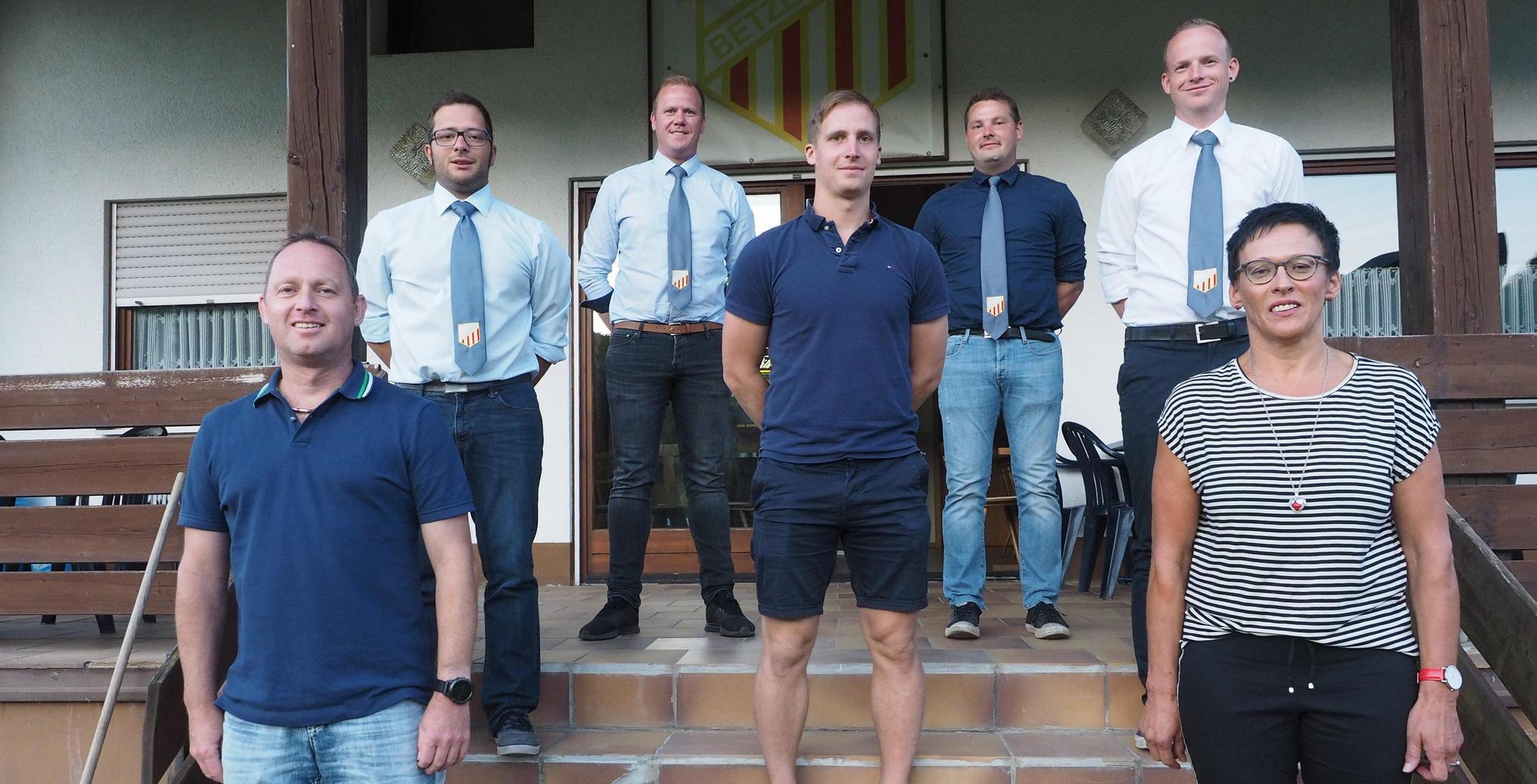 Vorstand Des Fc Betzenstein Neu Aufgestellt Betzenstein Nordbayern De