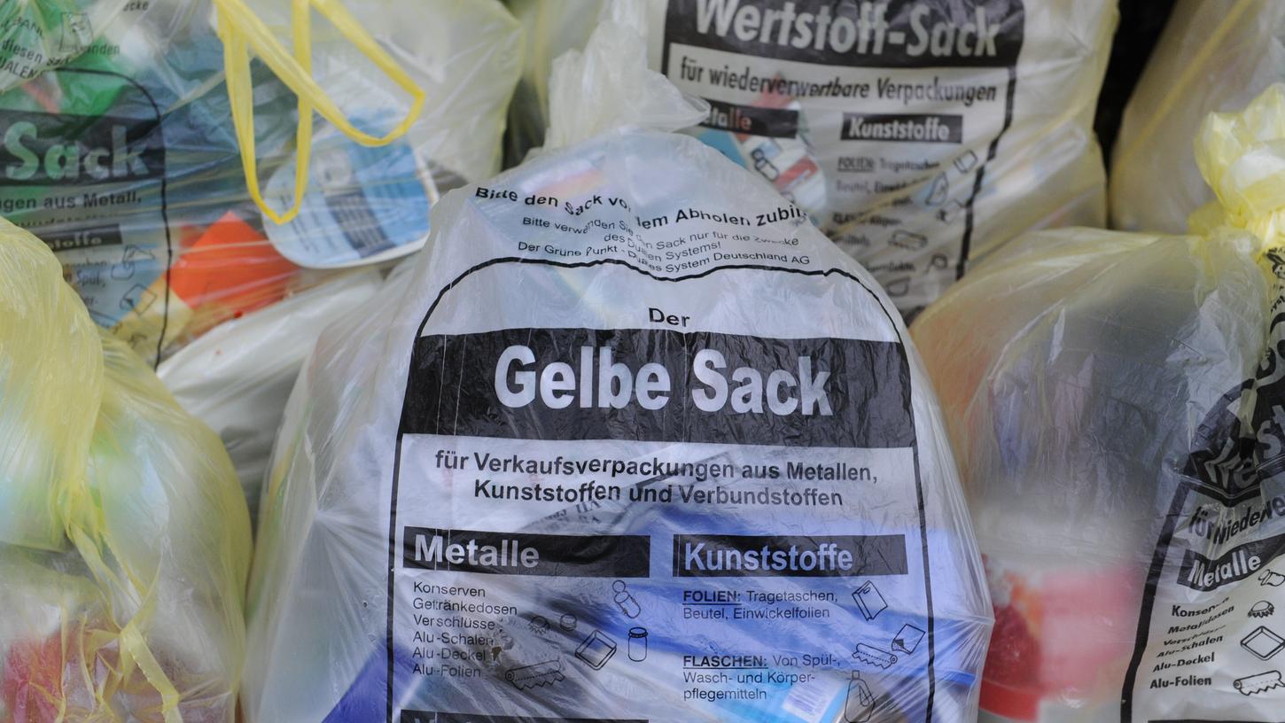 Von den in Deutschland jährlich rund 2,6 Millionen Tonnen über die Gelben Säcke und Tonnen gesammelten Materialien sind etwa 70 Prozent Verpackungen und durchschnittlich 30 Prozent nicht richtig entsorgter Restmüll.