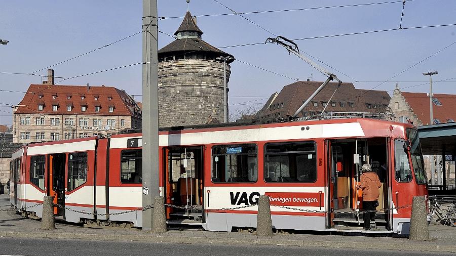 Ein Stück Straßenbahngeschichte wird ausgemustert Ein Stück Straßenbahngeschichte wird ausgemustert