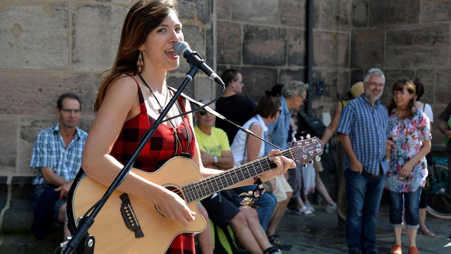 Auch ohne Bardentreffen: Straßenmusiker dürfen in Nürnberg spielen