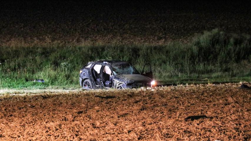 Range Rover überschlägt sich im Kreis Bamberg: 61-Jähriger stirbt