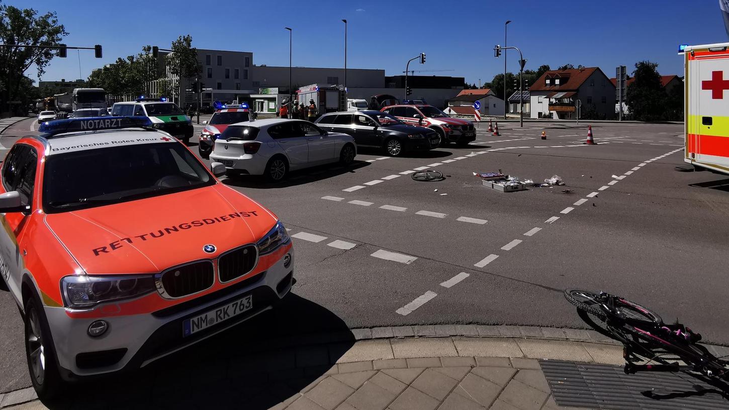 Radfahrerin an Lammsbräu-Kreuzung in Neumarkt überrollt