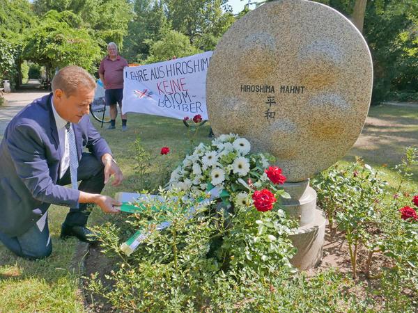 Nie wieder: Protest im Gedenken an Hiroshima