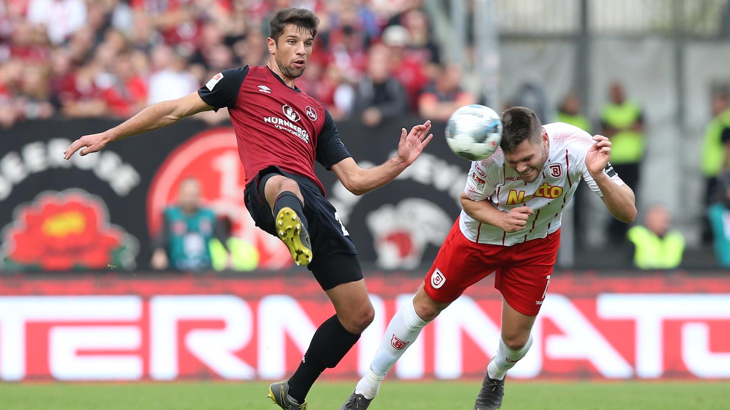 Lukas Mühl und der Club müssen zum Auftakt gegen den SSV Jahn Regensburg ran. Am 9. Spieltag steigt das Franken-Derby gegen die SpVgg Greuther Fürth.