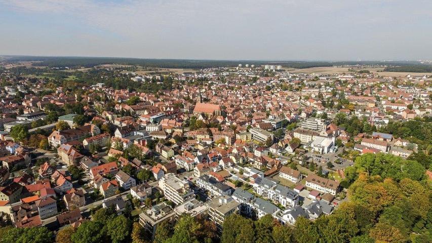 In der Stadt Schwabach gibt es im Durchschnitt 95,4 Quadratmeter Wohnfläche je Wohnung.