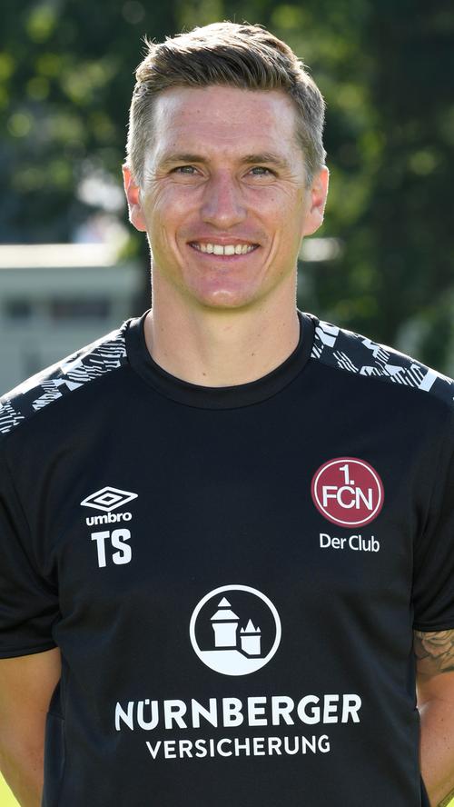 Tobias Schweinsteiger, Co-Trainer, Geboren: 12.03.1982, Nation: Deutschland, im Verein seit 2020 (vorher: Hamburger SV, Co-Trainer)
