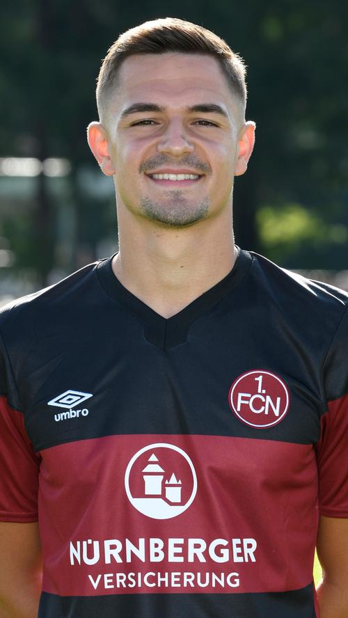 Nikola Dovedan, Mittelfeld, Rückennummer: 10, Geboren: 06.07.1994, Nation: Österreich, im Verein seit 2019 (vorher: 1. FC Heidenheim)