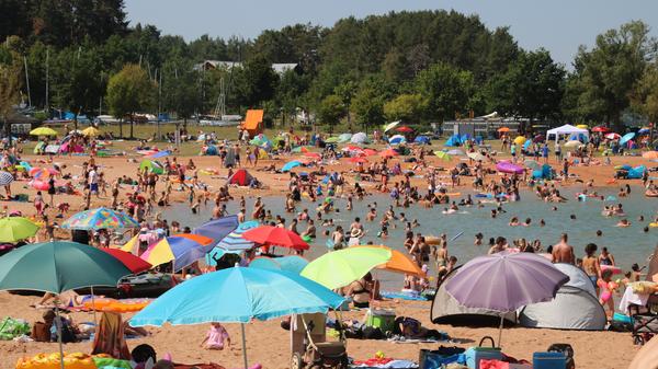 An den vergangenen August-Wochenenden hatte man bereits mit großen Anstürmen zu kämpfen, sodass es eng auf den Straßen und den Parkplätzen wurde.
