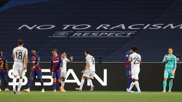 Bild (Deutschland): "Jahrhundert-Sieg. Bayern zerstört Barça mit acht Toren."