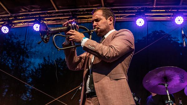 Das Torsten-Goods-Quartett ließ es mit den Brüdern Wasserfuhr auf der Kulturinsel Wöhrmühle kräftig krachen.