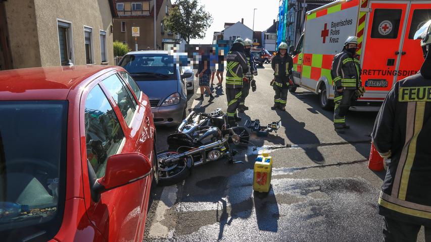 Schwerer Motorradunfall bei Bamberg: Vater und achtjähriges Mädchen verletzt