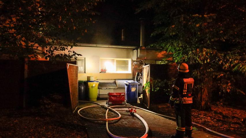 Brand beim Erlanger Turnerbund: Brennendes Fett ruft Feuerwehr auf den Plan