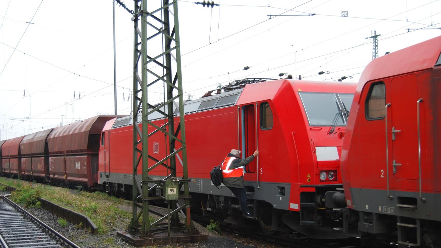 Süddeutschlands schwerster Erzzug macht in Nürnberg Station