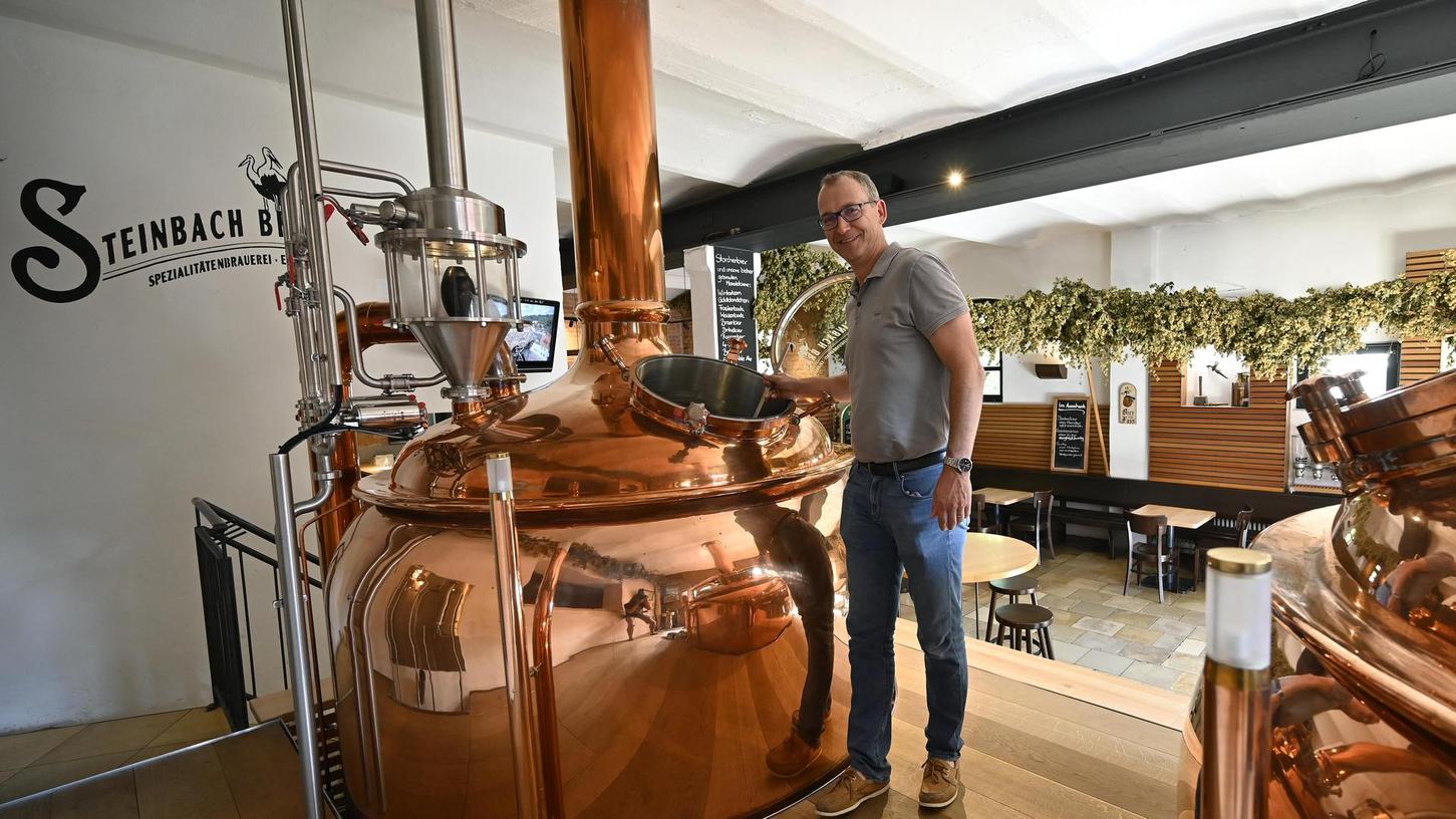 Die Steinbach Bräu ist inzwischen Erlangens größte kleine Brauerei und seit langem in Besitz der Familie Gewalt. Derzeitiger Chef ist Christoph Gewalt.