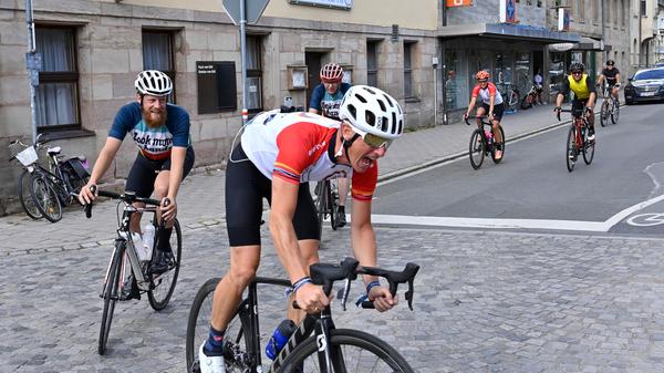 Fabien Wegmann hatte ebenfalls Spaß bei der Zieleinfahrt.
