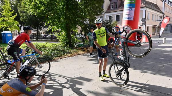 Immer für einen Spaß zu haben und als Guide die gesamte Tour über dabei: der Gewinner der Deutschland Tour 2006 und 2007, Jens Voigt.