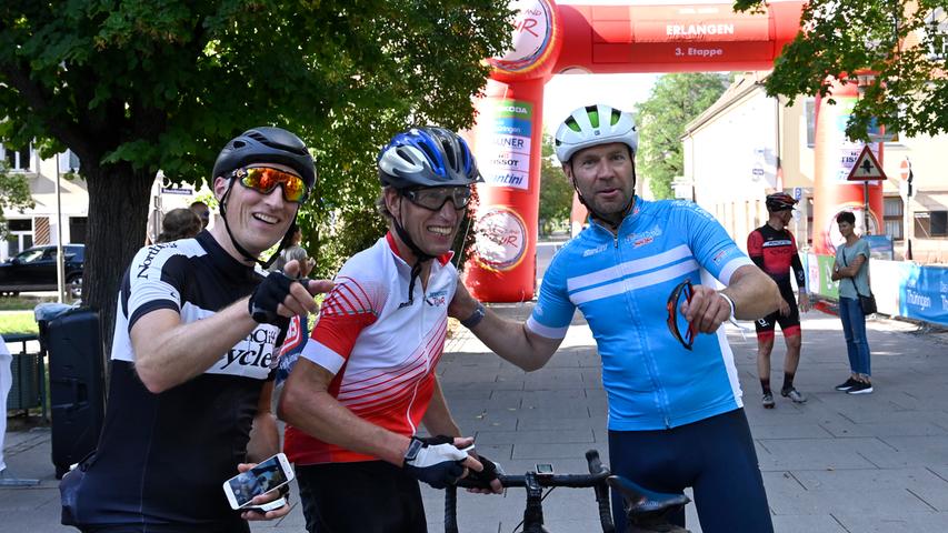 Manche Rennradfahrer waren über alle vier Etappen beim "Dein Ride" dabei, darunter natürlich Jens Voigt (rechts).