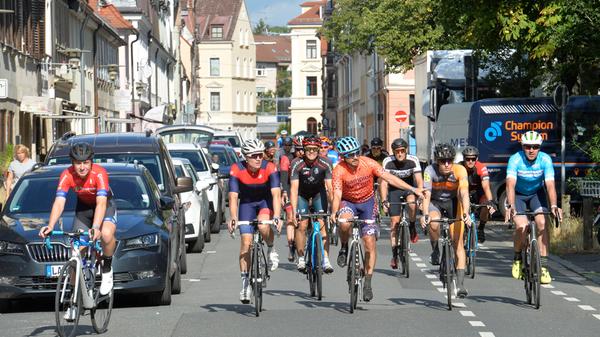 Die ersten Starter kamen gegen 16 Uhr ins Ziel, gestartet waren sie um 9 Uhr - Mittagspause inklusive.