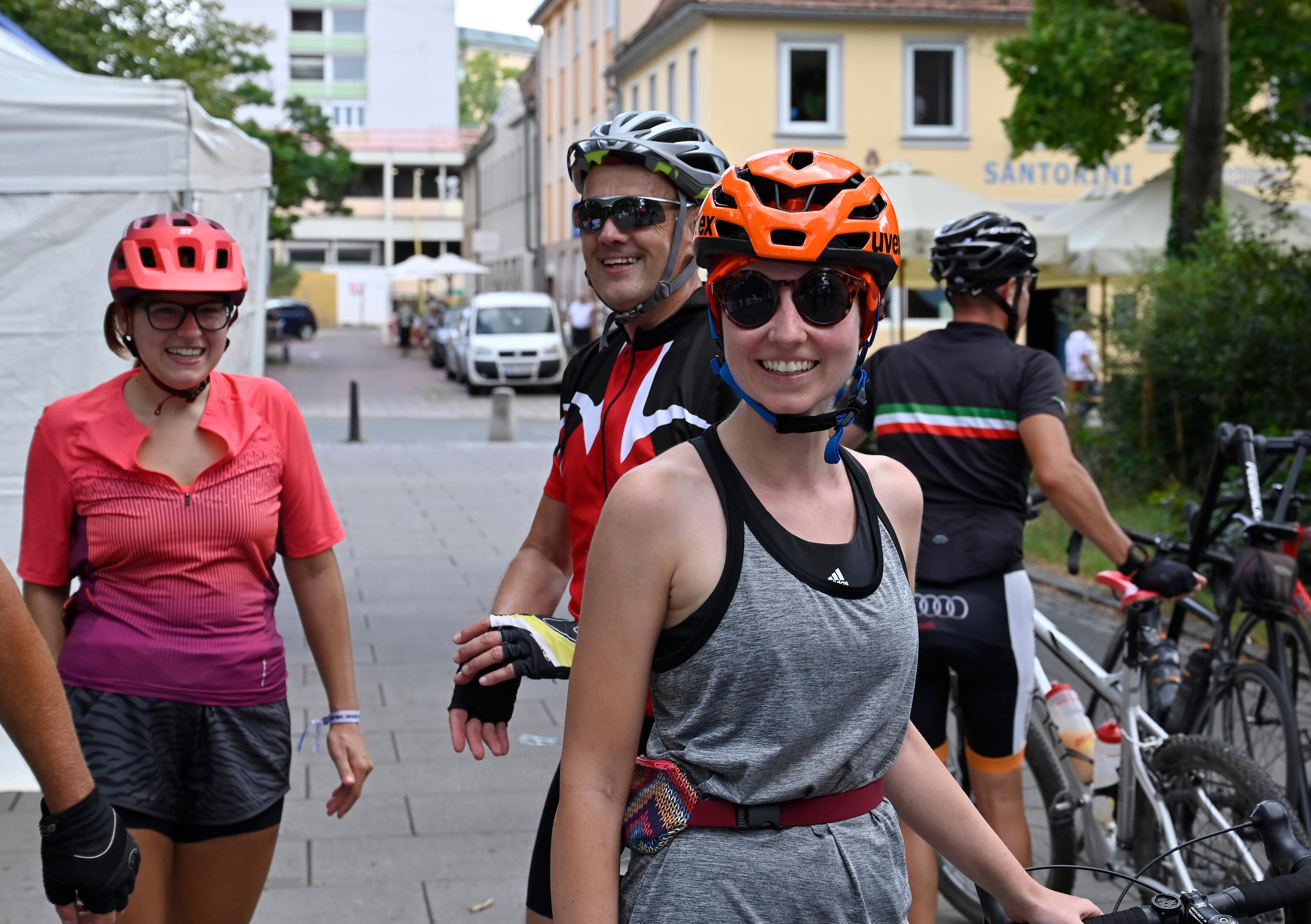 Glücklich in Erlangen: Für Lilian Vogl, Karlheinz Hörner und Katharina Tontsch (von links) war der "Dein Ride" eine neue Herausforderung.