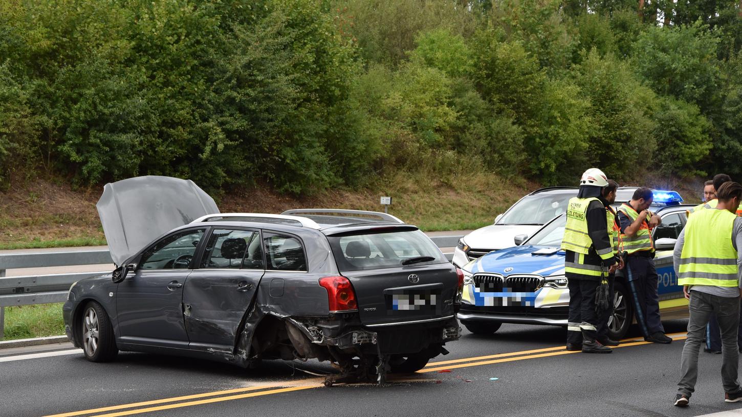 B2: Neunjähriger bei Unfall verletzt - Überholverbot ignoriert