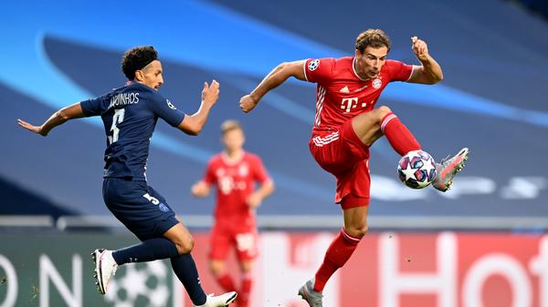 Neue Zürcher Zeitung (Schweiz): "Mit einem 1:0 schlossen die Münchner Bayern eine makellose Champions-League-Saison ab, eine Saison, die vielleicht einmal als die beste der Vereinsgeschichte gelten wird. Neymar, Kylian Mbappé und Ángel Di María in Schach zu halten – das war die Aufgabe, die die Bayern zu bewältigen hatten, und sie lösten sie im Stile eines Klasseteams. Niemand wird daran zweifeln, dass dieses ungewöhnliche Turnier einen würdigen Sieger gefunden hat."