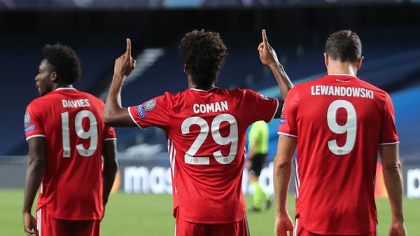 Marca (Spanien): "Der Held der Nacht für die deutsche Mannschaft war Kingsley Coman, der einen perfekt platzierten Kopfball einnetzte und Bayern zum Abschluss dieser untypischsten aller europäischen Spielzeiten die sechste Krone in der Königsklasse bescherte."