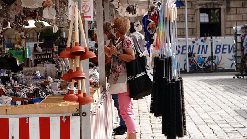 Der Erlanger Augustmarkt lockt Besucher auch in Corona-Zeiten