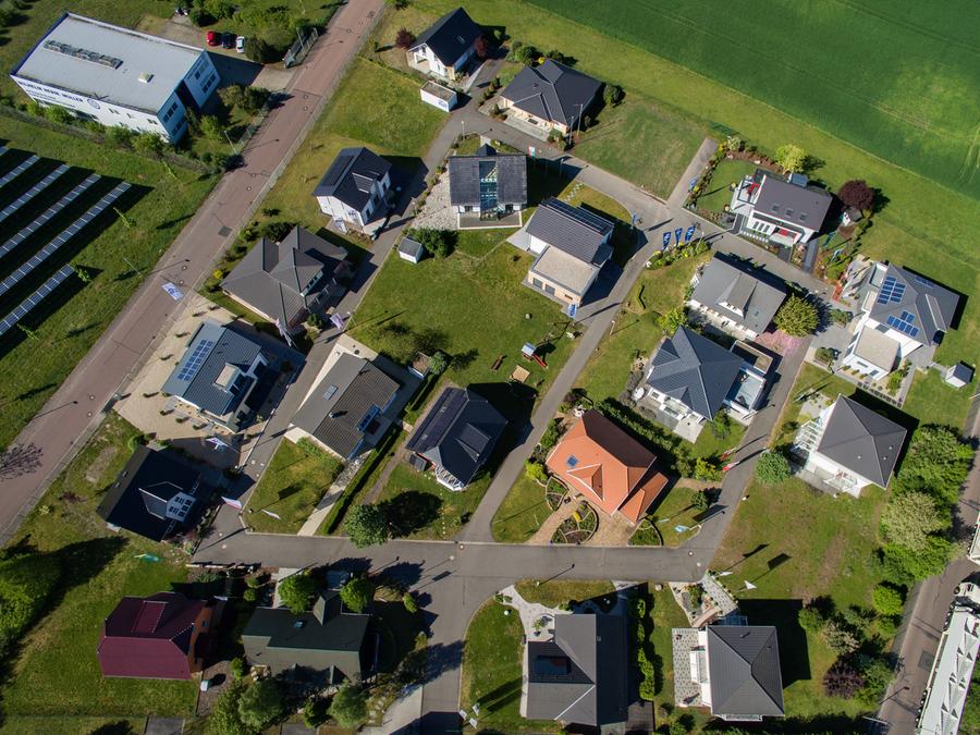 Drohne Fliegt Uber Private Grundstucke War Es Ein Spahangriff Effeltrich Effeltrich Nordbayern De