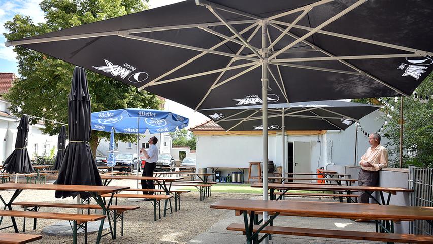 Noch fehlt eine eigene Brauanlage: Doch in der Thalermühle Erlangen wird bereits das eigene Bier der Brauerei-Genossenschaft Weller ausgeschenkt.